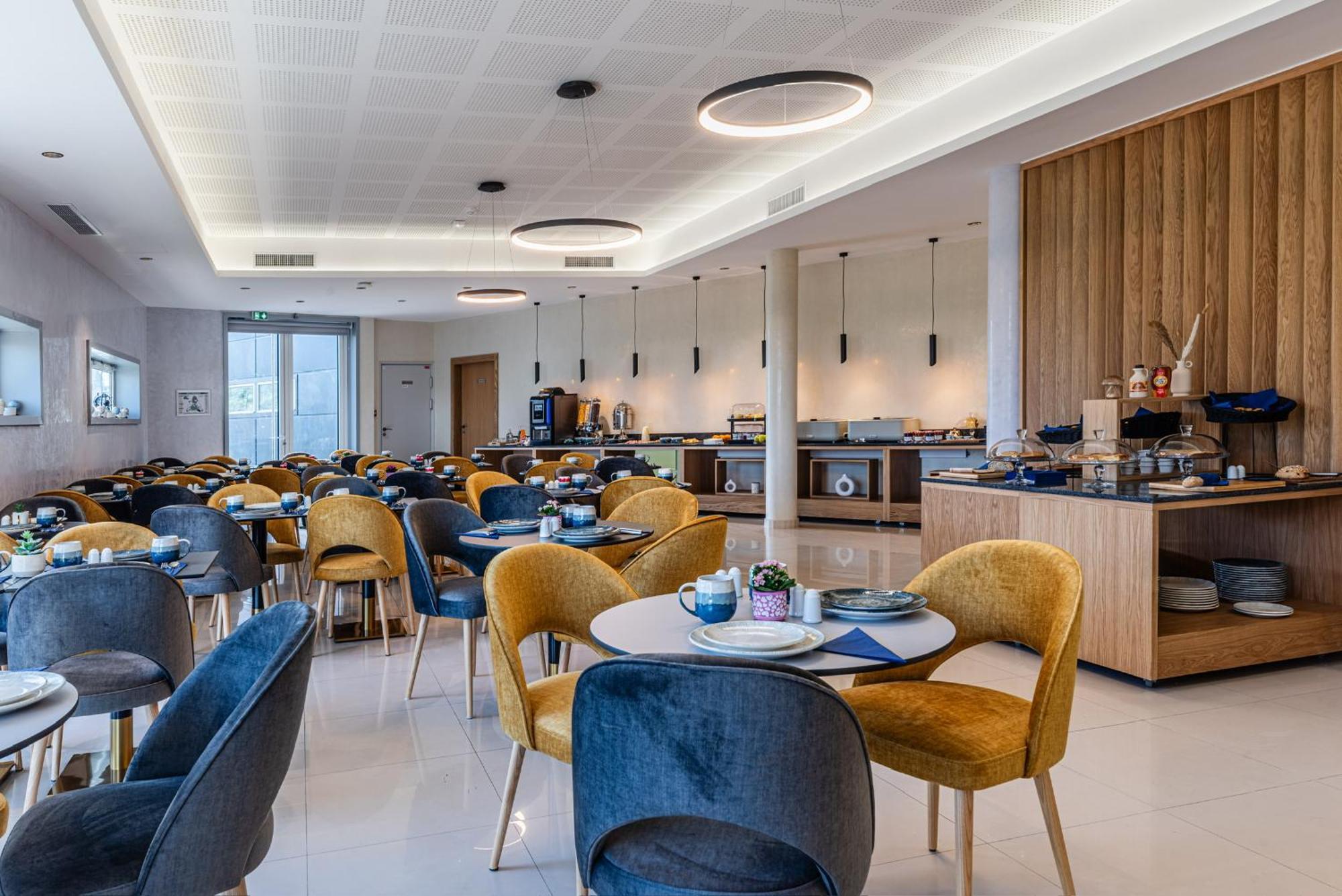Brit Hotel Privilege Paris Rosny-Sous-Bois Kültér fotó