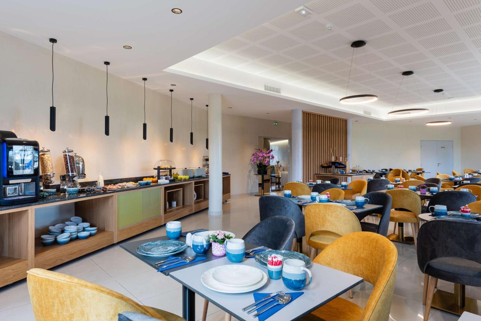 Brit Hotel Privilege Paris Rosny-Sous-Bois Kültér fotó